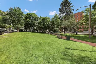 20 N Broadway, White Plains, NY 10601 - Photo 35