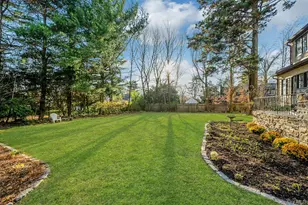 45 Wilmot Rd, New Rochelle, NY 10804 - Photo 35