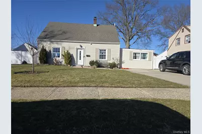 13 Peachtree Lane, Levittown, NY 11756 - Photo 17