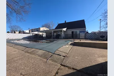 13 Peachtree Lane, Levittown, NY 11756 - Photo 23