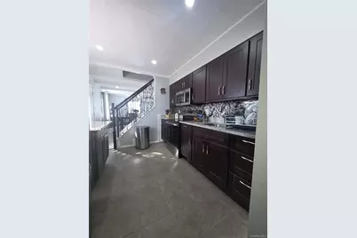 13 Peachtree Lane, Levittown, NY 11756 - Photo 27