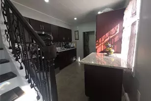 13 Peachtree Ln, Levittown, NY 11756 - Photo 29