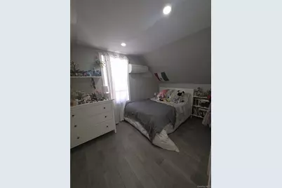 13 Peachtree Lane, Levittown, NY 11756 - Photo 31