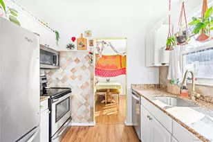 193 Maple Rd, Wading River, NY 11792 - Photo 9