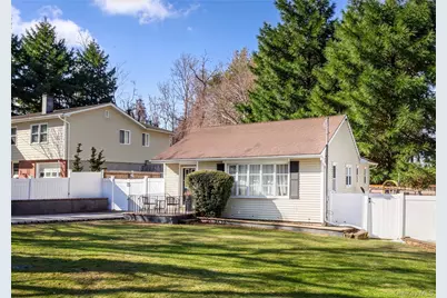 193 Maple Road, Wading River, NY 11792 - Photo 17