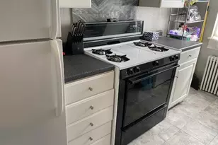 71-41 260th St, Glen Oaks, NY 11004 - Photo 5