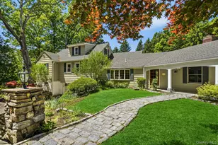 690 Croton Heights Rd, Yorktown Heights, NY 10598 - Photo 3