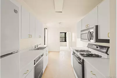 18-75 Corporal Kennedy Street #3J, Bayside, NY 11360 - Photo 7