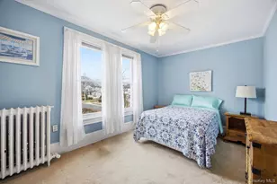 195 Cedar St, Hempstead, NY 11550 - Photo 19