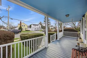195 Cedar St, Hempstead, NY 11550 - Photo 5