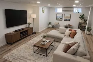 35 Hicks Ave, Syosset, NY 11791 - Photo 11