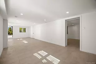 45 Tain Dr, Great Neck, NY 11021 - Photo 19