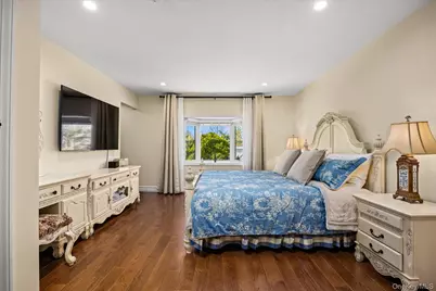 45 Tain Drive, Great Neck, NY 11021 - Photo 11