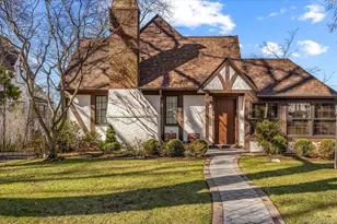 45 Tain Dr, Great Neck, NY 11021 - Photo 1