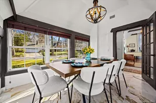 45 Tain Dr, Great Neck, NY 11021 - Photo 5