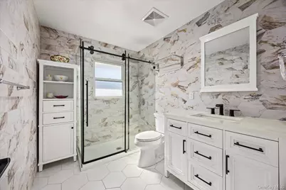 45 Tain Drive, Great Neck, NY 11021 - Photo 15