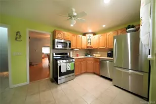 62-04 62nd Rd, Middle Village, NY 11379 - Photo 7