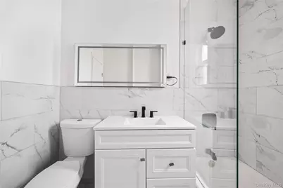 645 Saint Lawrence Avenue, Bronx, NY 10473 - Photo 17