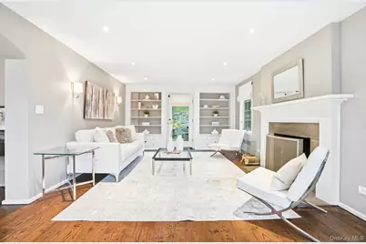 22 Taunton Road, Scarsdale, NY 10583 - Photo 13