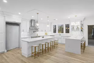 2570 Aster Pl S, Westbury, NY 11590 - Photo 7