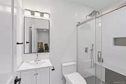 2570 Aster Place S, Westbury, NY 11590 - Photo 23