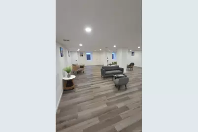 2570 Aster Place S, Westbury, NY 11590 - Photo 35