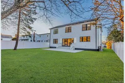 2570 Aster Place S, Westbury, NY 11590 - Photo 39