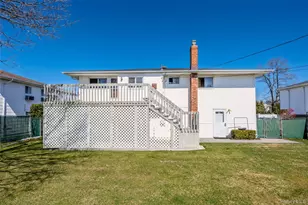 37 Evergreen Ave, Bethpage, NY 11714 - Photo 23