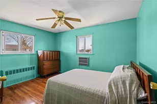 37 Evergreen Ave, Bethpage, NY 11714 - Photo 11