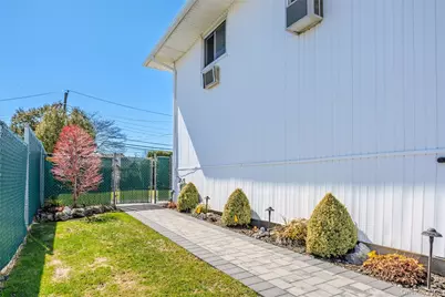 37 Evergreen Avenue, Bethpage, NY 11714 - Photo 27