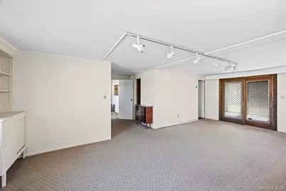 37 Evergreen Avenue, Bethpage, NY 11714 - Photo 19