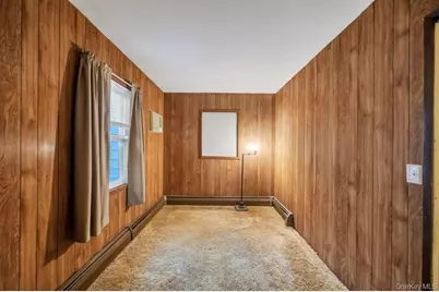 33 Pond Lane, Levittown, NY 11756 - Photo 9