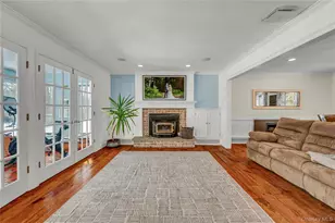 6 Eisenhower Ct, Hopewell Junction, NY 12533 - Photo 3