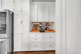 6 Eisenhower Ct, Hopewell Junction, NY 12533 - Photo 13