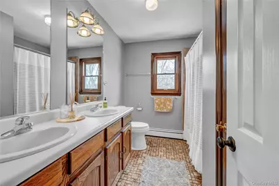 6 Eisenhower Court, Hopewell Junction, NY 12533 - Photo 35