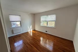 86 McLoughlin St, Glen Cove, NY 11542 - Photo 9