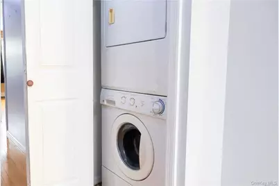 82-73 Country Pointe Circle, Queens Village, NY 11427 - Photo 5