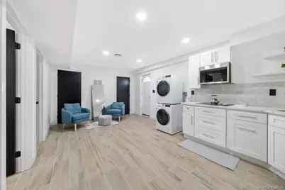 111 Mill River Road, Upper Brookville, NY 11771 - Photo 33