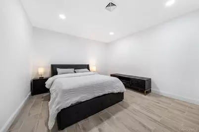 111 Mill River Road, Upper Brookville, NY 11771 - Photo 35