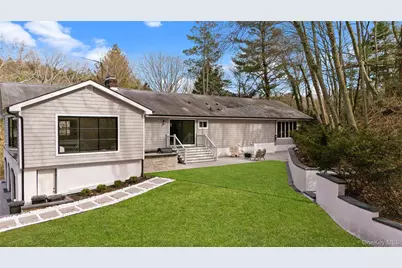 111 Mill River Road, Upper Brookville, NY 11771 - Photo 43