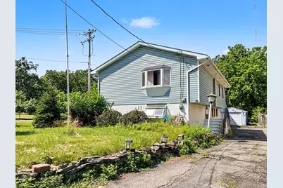 225 Monhagen Avenue, Middletown, NY 10940 - Photo 1
