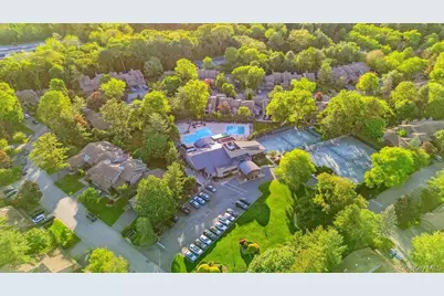 124 Foxwood Drive, Jericho, NY 11753 - Photo 39