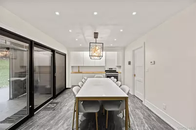 20 Algonquin Circle, Airmont, NY 10952 - Photo 15