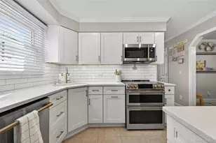 1 Atlantic Ave, Farmingdale, NY 11735 - Photo 13