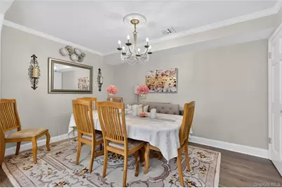 1 Atlantic Avenue #Apt 35, Farmingdale, NY 11735 - Photo 7