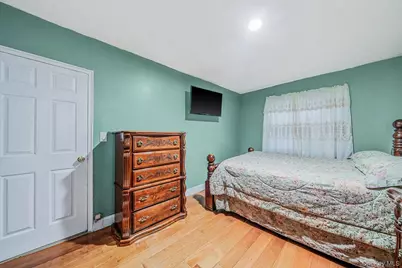 10229 184th Street, Hollis, NY 11423 - Photo 11