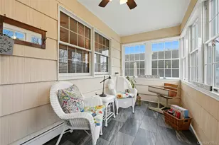 49 Washington St, Sayville, NY 11782 - Photo 5