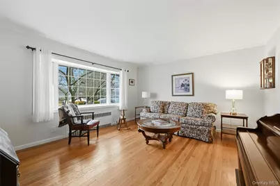 49 Washington Street, Sayville, NY 11782 - Photo 25