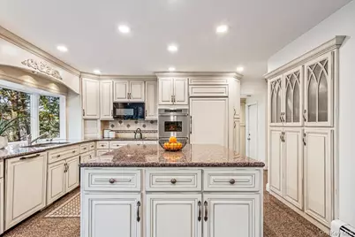 29 Winter Lane, Dix Hills, NY 11746 - Photo 15