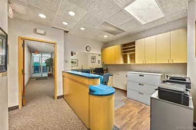 1171 Old Country Road #104, Plainview, NY 11801 - Photo 5